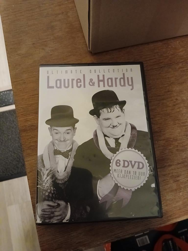 Laurel & Hardy Ultimate Collection DVD Boxset (6 DVD's), Gebruikt, Alle leeftijden, Ophalen of Verzenden, Boxset