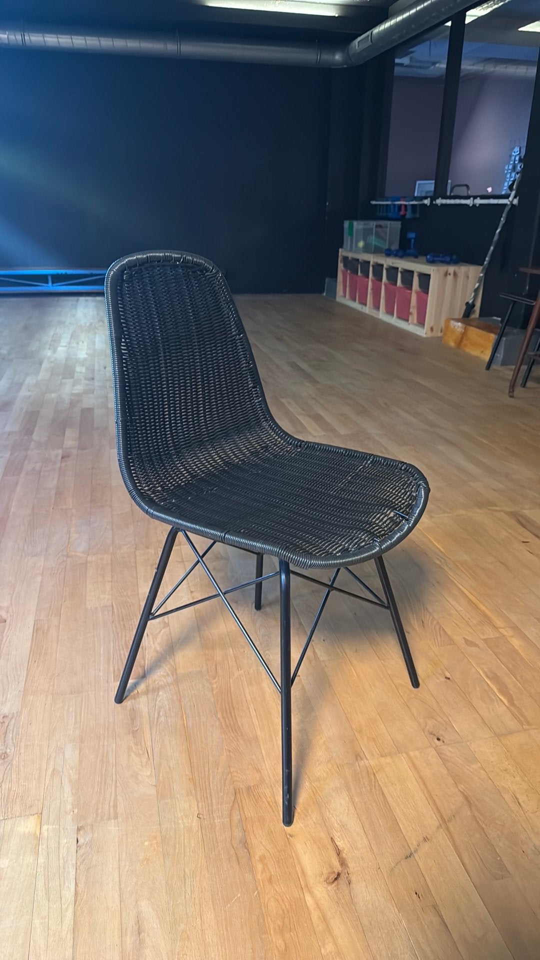 2 eetkamerstoelen, Huis en Inrichting, Stoelen, Ophalen, Zo goed als nieuw