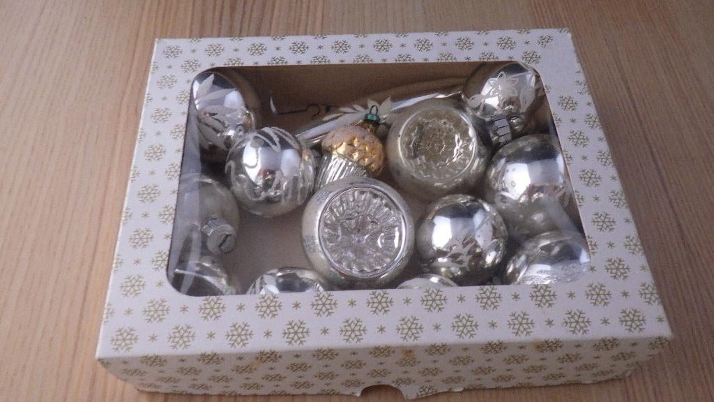 mooie zilverkleurige oude kerstballen, Diversen, Kerst, Ophalen of Verzenden