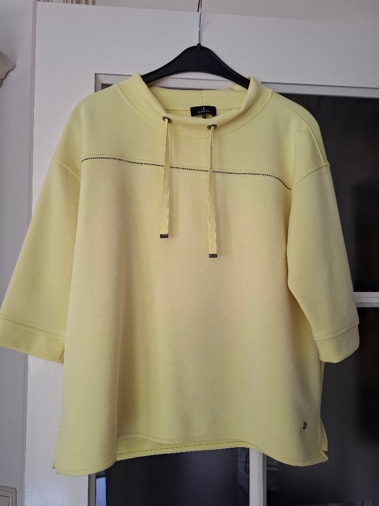 trui/sweater, Kleding | Dames, Geel, Maat 42/44 (L), Zo goed als nieuw, Verzenden