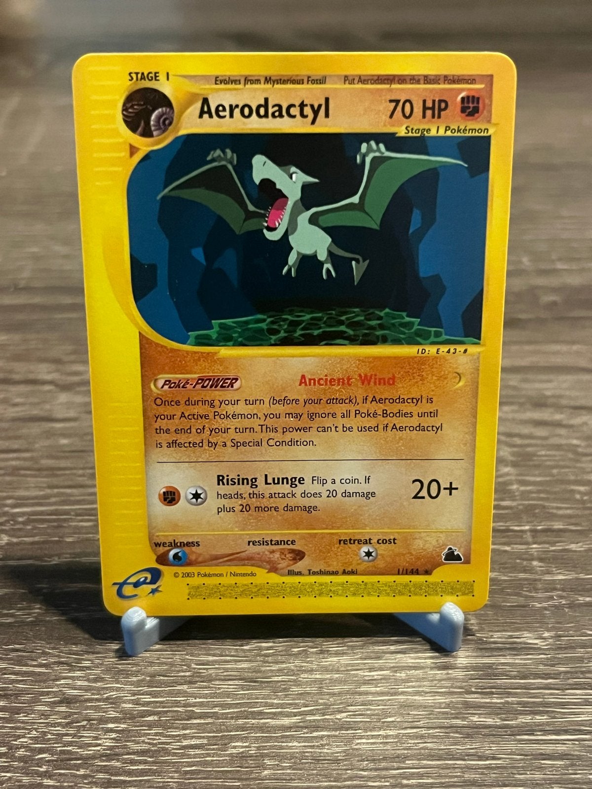 Aerodactyl (11/144) Skyridge - NM, Ophalen of Verzenden, Zo goed als nieuw, Losse kaart
