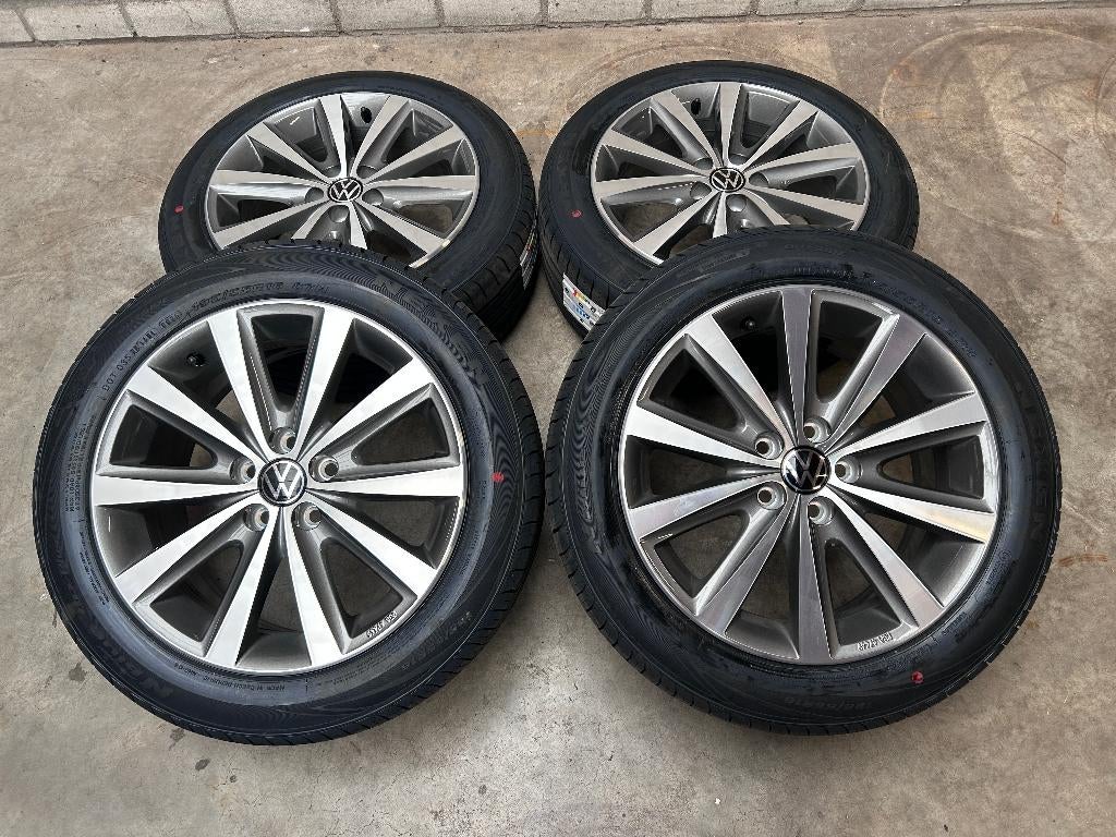16  inch originele velgen + zomerbanden Volkswagen Polo, Gebruikt, 16 inch, Banden en Velgen, Ophalen of Verzenden