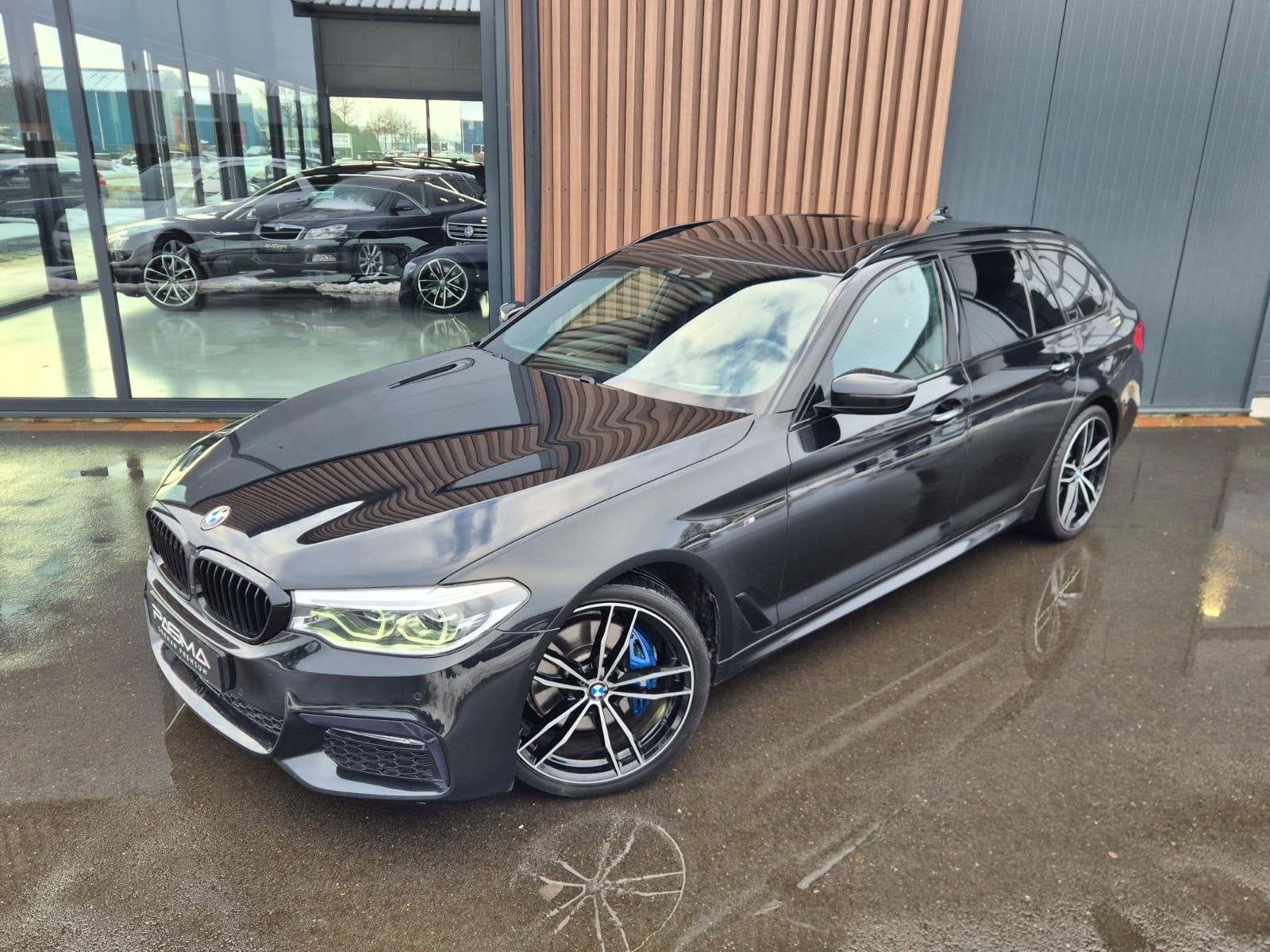 BMW 5-serie Touring 530i xDrive High Executive M-Sport | HUD, Automaat, 1998 cc, Gebruikt, 4 cilinders