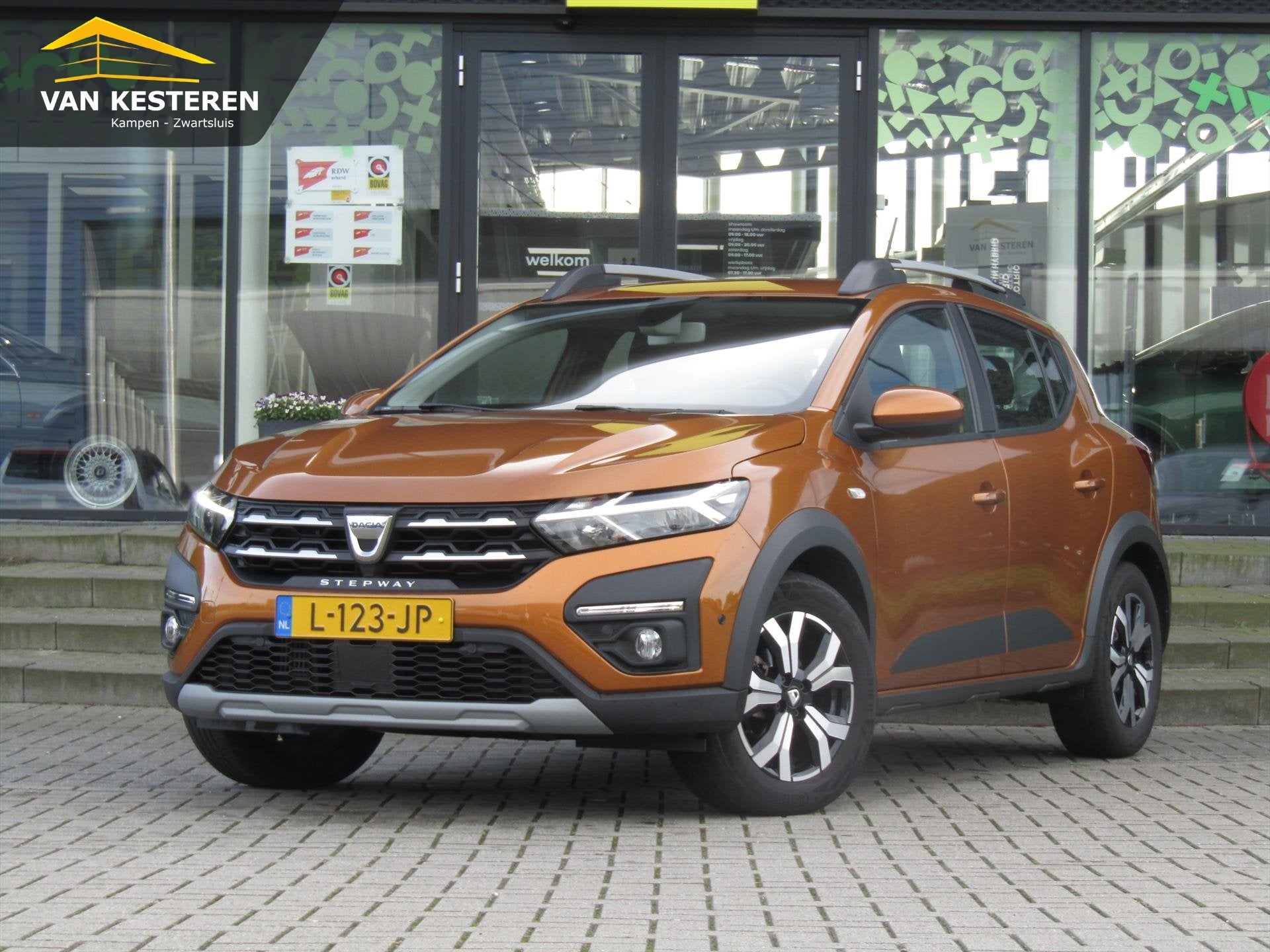 DACIA Sandero 1.0 TCe 110pk GPF Stepway Comfort / Trekhaak /, Auto's, Keurmerk '100% Onderhouden', Overige kleuren, Origineel Nederlands