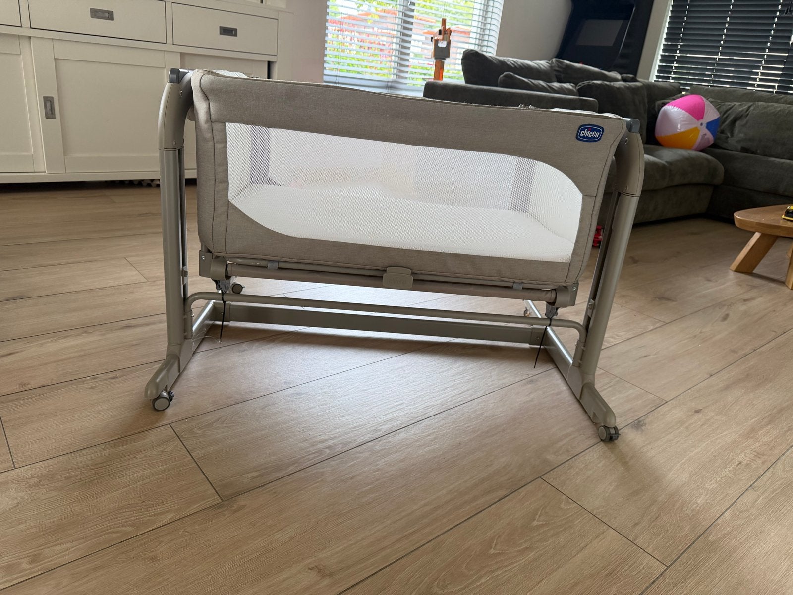 Chicco Next2Me co-sleeper wieg, Kinderen en Baby's, Babywiegjes en Ledikanten, Ophalen, Gebruikt, Wieg