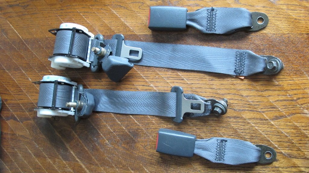 auto gordels 2 stuks., Auto-onderdelen, Ophalen of Verzenden, Nieuw