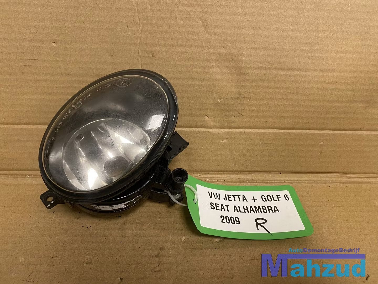 VW CADDY GOLF 6 TOURAN Rechts mistlamp 2009-2016, Gebruikt, Volkswagen, Volkswagen AG, Berliner Ring 2
38440  Wolfsburg, DE