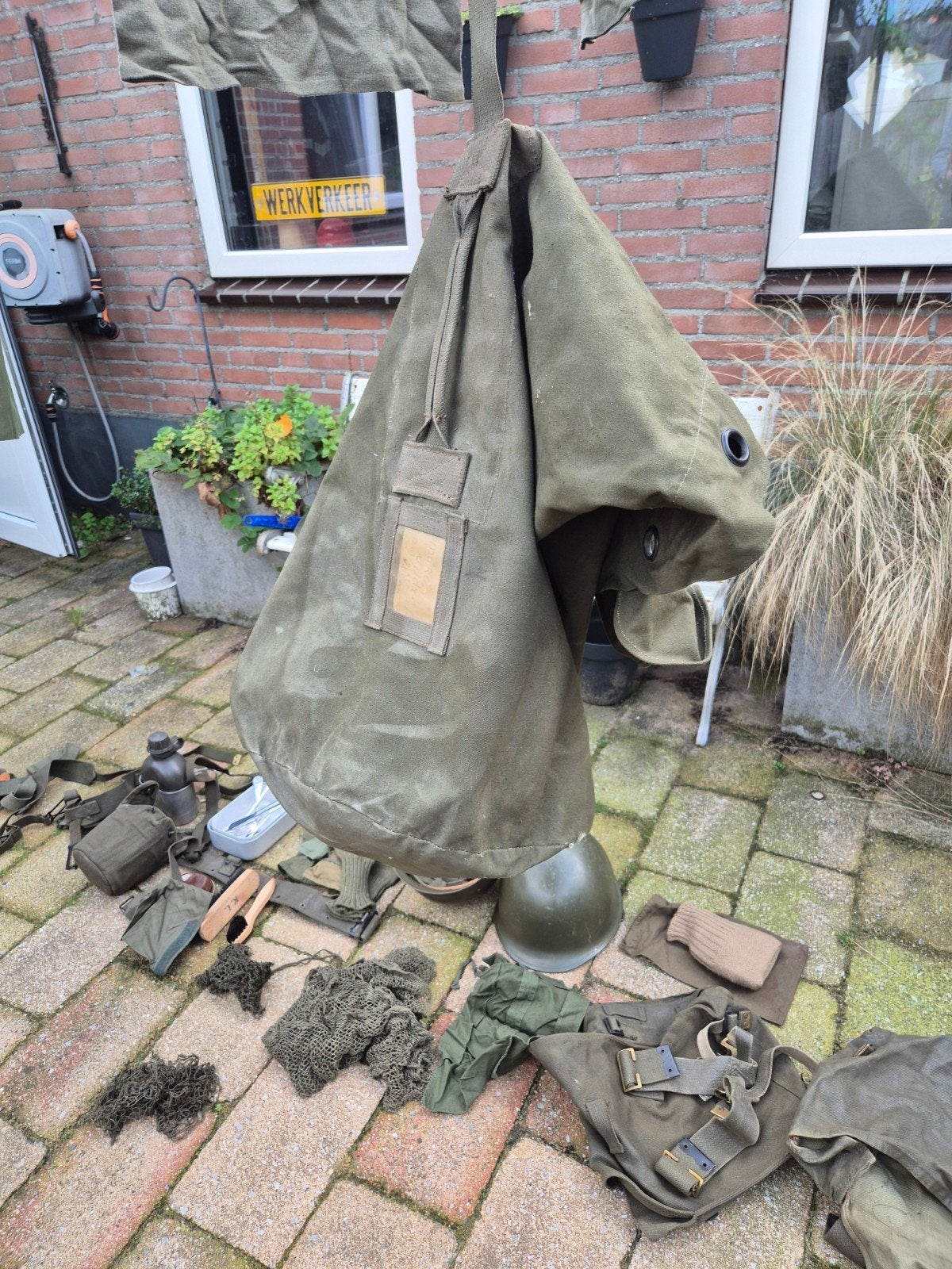 Militair uitrusting pakket - Diverse items, Verzamelen, Ophalen, Landmacht, Overige gebieden, Overige typen