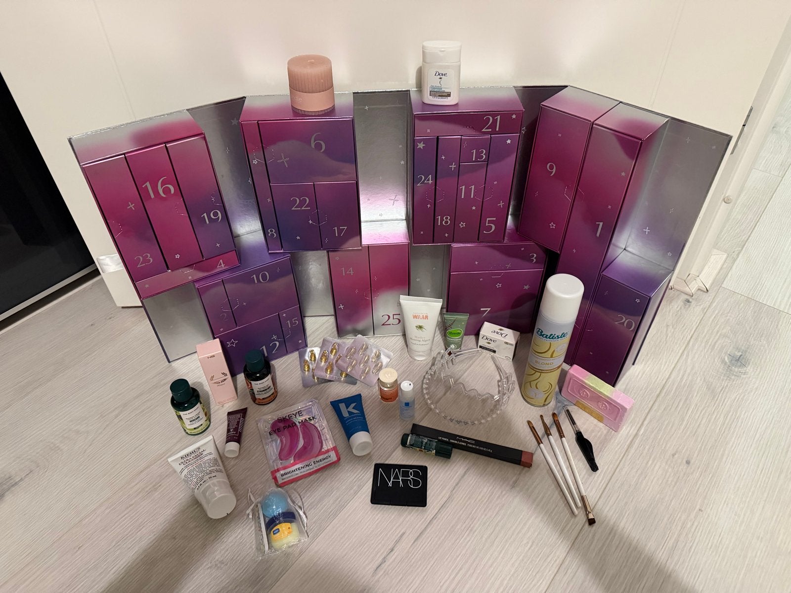 Beauty Adventskalender met diverse make-up en verzorging, Overige kleuren, Gehele gezicht, Nieuw, Ophalen of Verzenden