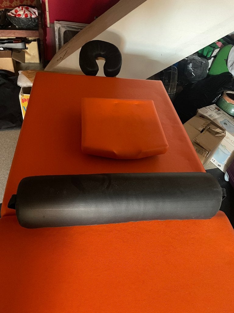 Opvouwbare massagetafel - Oranje, Ophalen, Gebruikt, Massagetafel