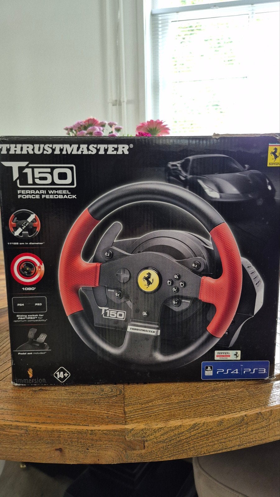 Thrustmaster T150 Ferrari Wheel Force Feedback racestuur, Spelcomputers en Games, Racestuur, Force feedback, Zo goed als nieuw