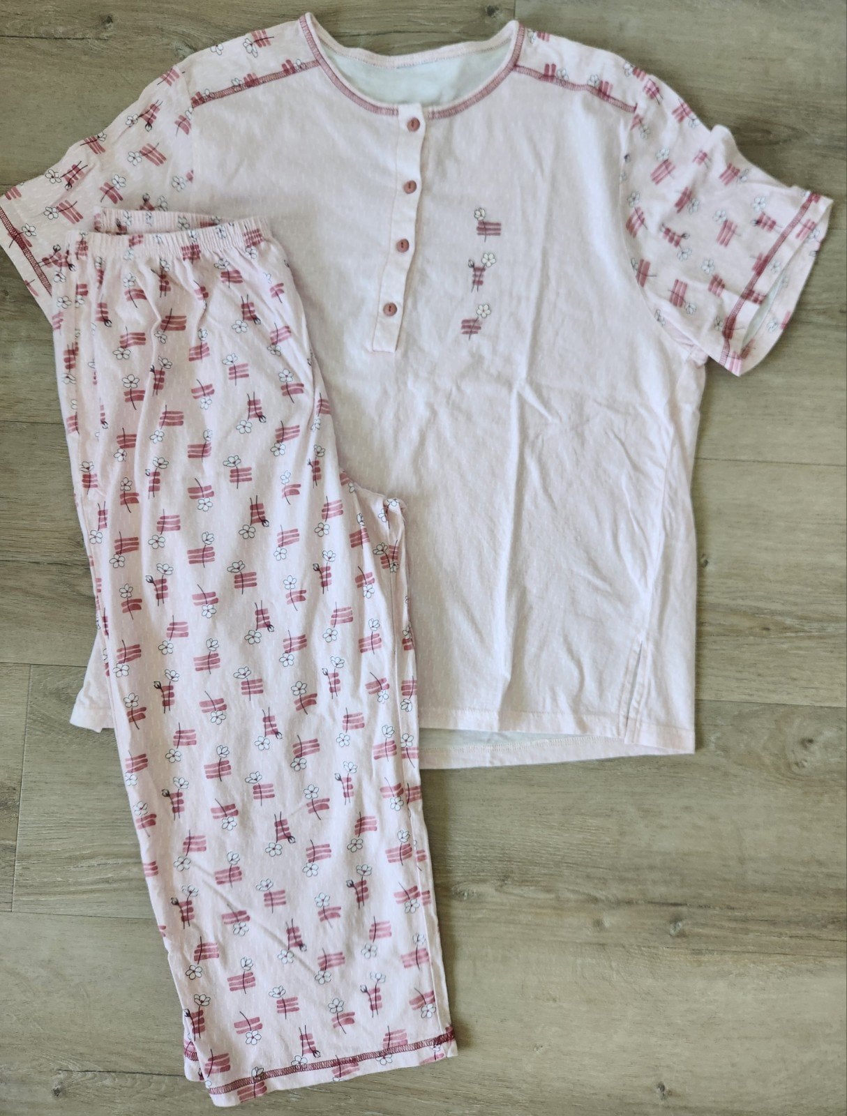 Dames capri pyjama set, kleur licht roze, maat XL, Kleding | Dames, Ophalen of Verzenden, Zo goed als nieuw, Maat 46/48 (XL) of groter