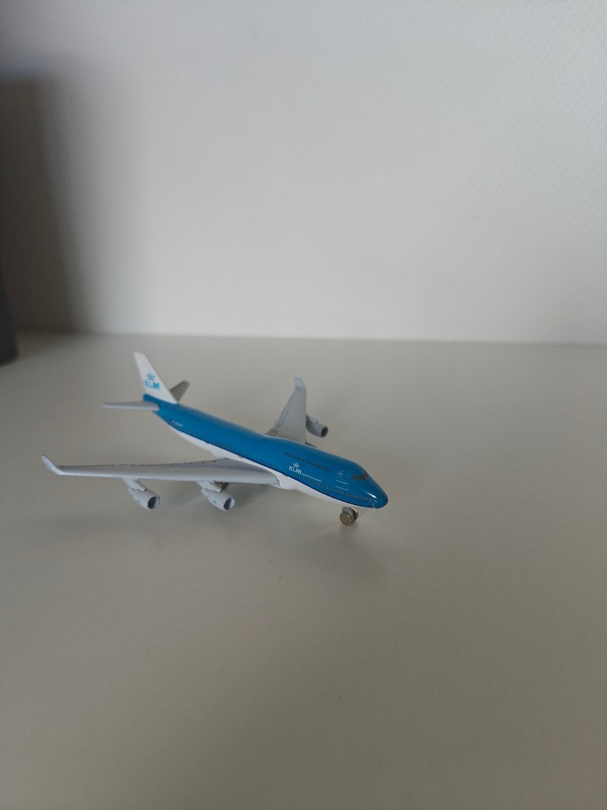 KLM Boeing 747 schaalmodel 1:500, Overige merken, 1:200 of kleiner, Ophalen of Verzenden, Zo goed als nieuw