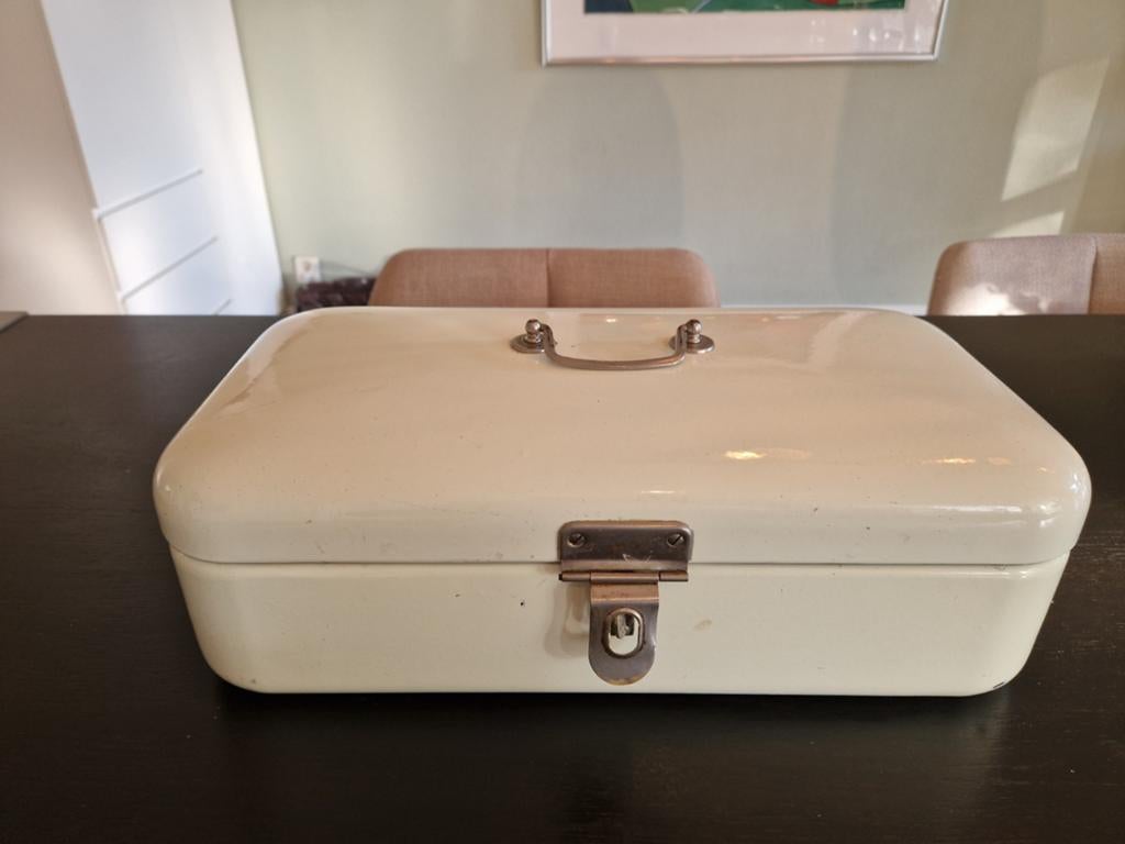 Beige emaille broodtrommel, Ophalen of Verzenden, Zo goed als nieuw