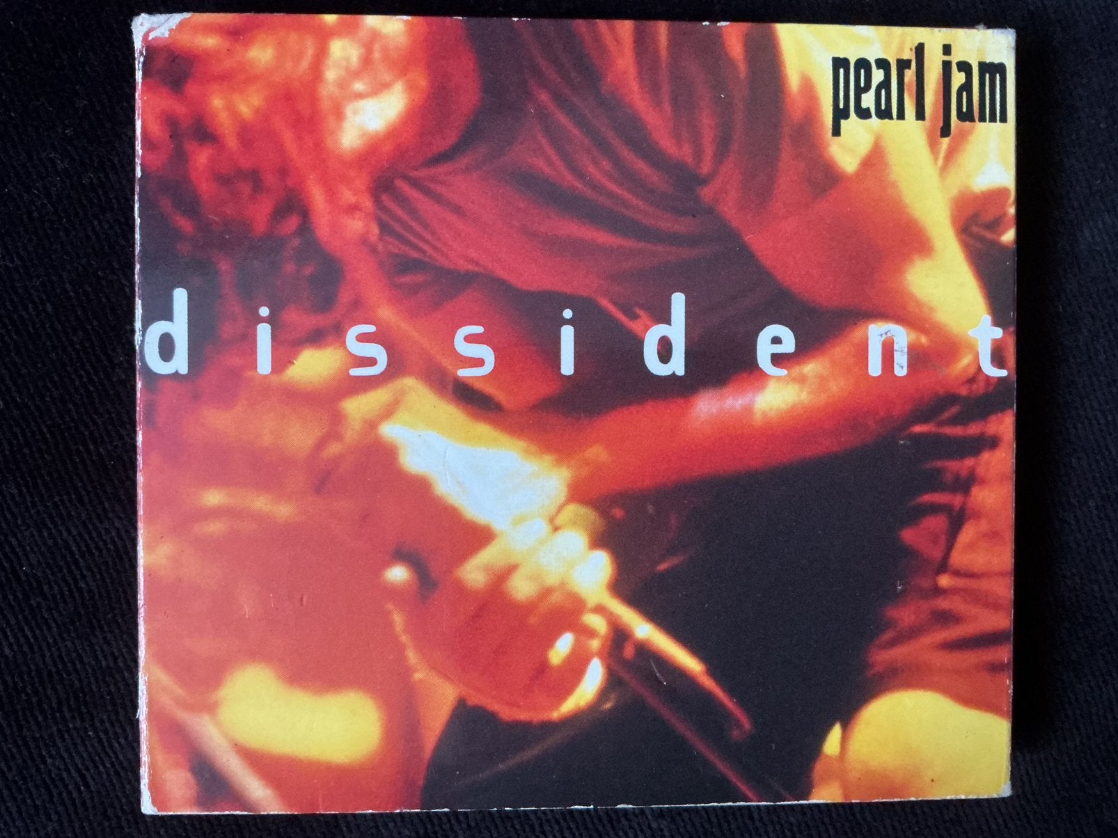 Pearl Jam, Dissident 3cd digi, Ophalen of Verzenden, Zo goed als nieuw