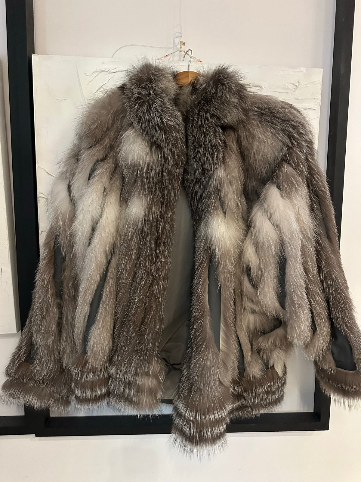 Luxe bontjas - Zilvervos, Ophalen of Verzenden, Zo goed als nieuw, Maat 38/40 (M), Grijs