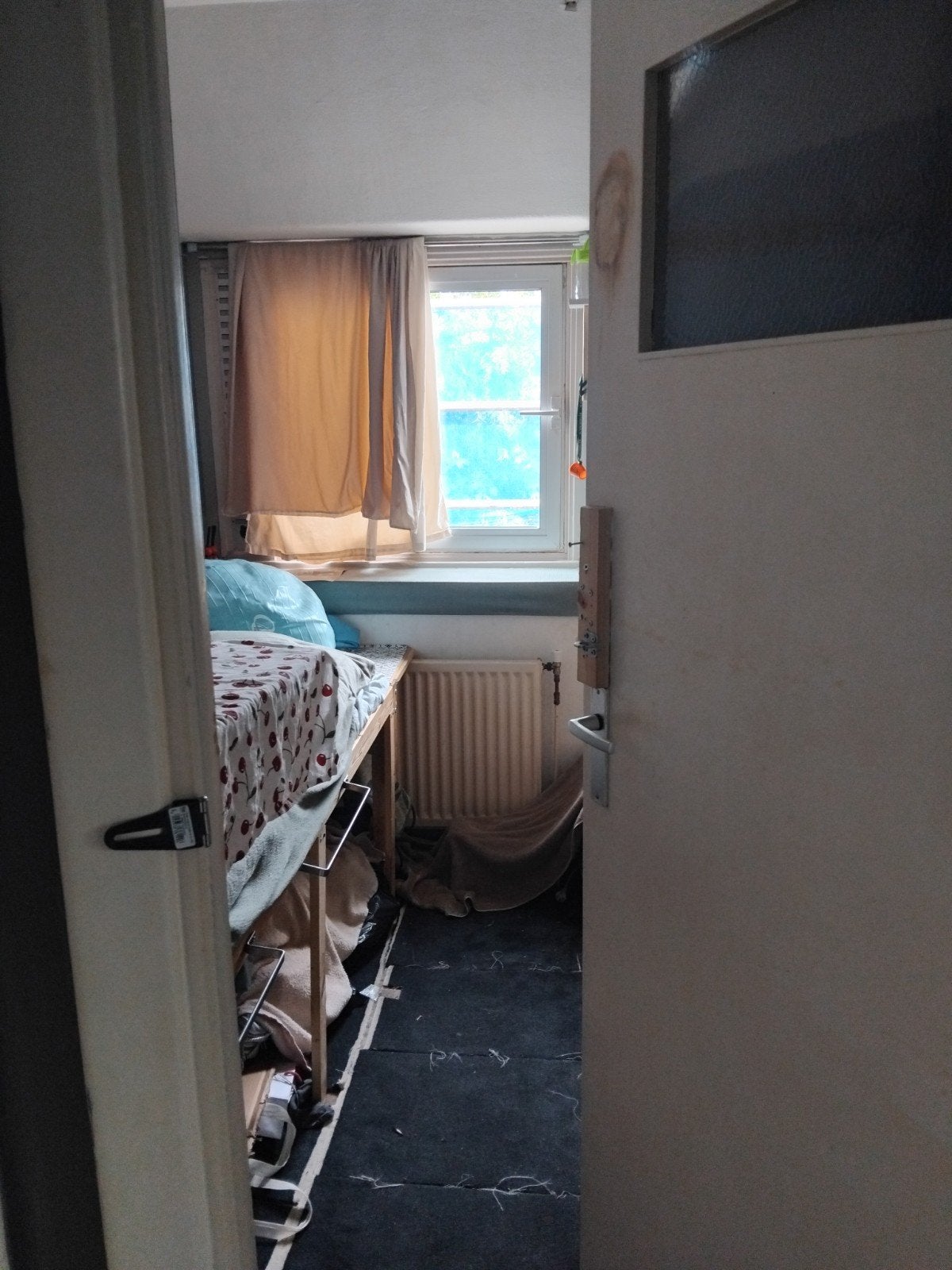 kamer te huur/ room for rent., Huizen en Kamers, Kamers te huur, Amsterdam