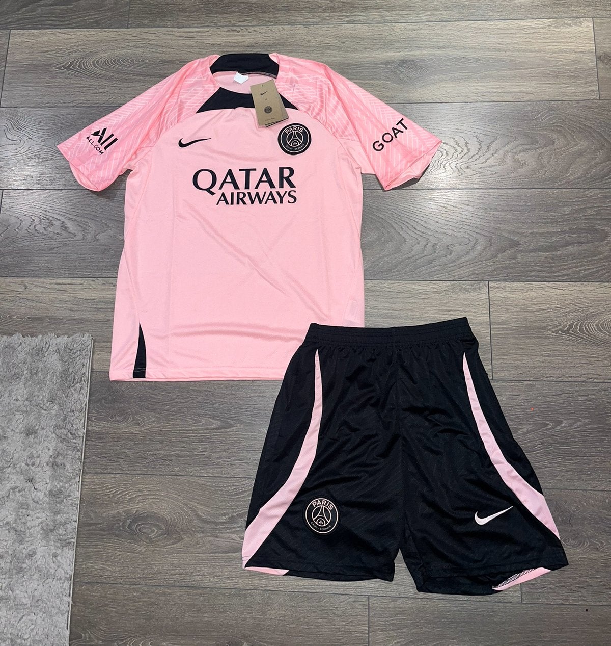 PSG Trainingsset (Maat S, L), Ophalen of Verzenden, Zo goed als nieuw, Trainingspak