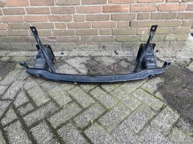Bumperbalk Voor M550 BMW X6 (E71/E72) 2013 5111745294, Gebruikt, Petuelring 130, München 80809, , Duitsland, BMW, Bayerische Motoren Werke AG