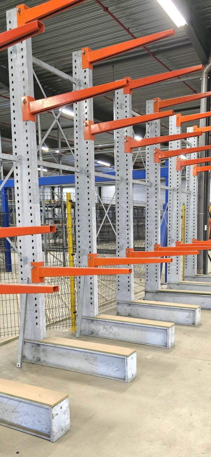 Draagarmstelling verzinkt, gegalvaniseerde langgoedstelling., Zakelijke goederen, Kantoor en Winkelinrichting | Magazijn, Stelling en Opslag