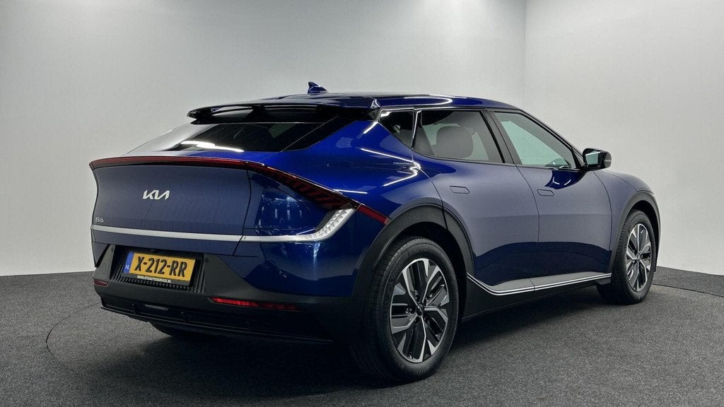 Kia EV6 Air 58 kWh 100% SOH CAMERA LEER CARPLAY ADAPTIEF CRU, Automaat, Achterwielaandrijving, Gebruikt, Met garantie (alle)
