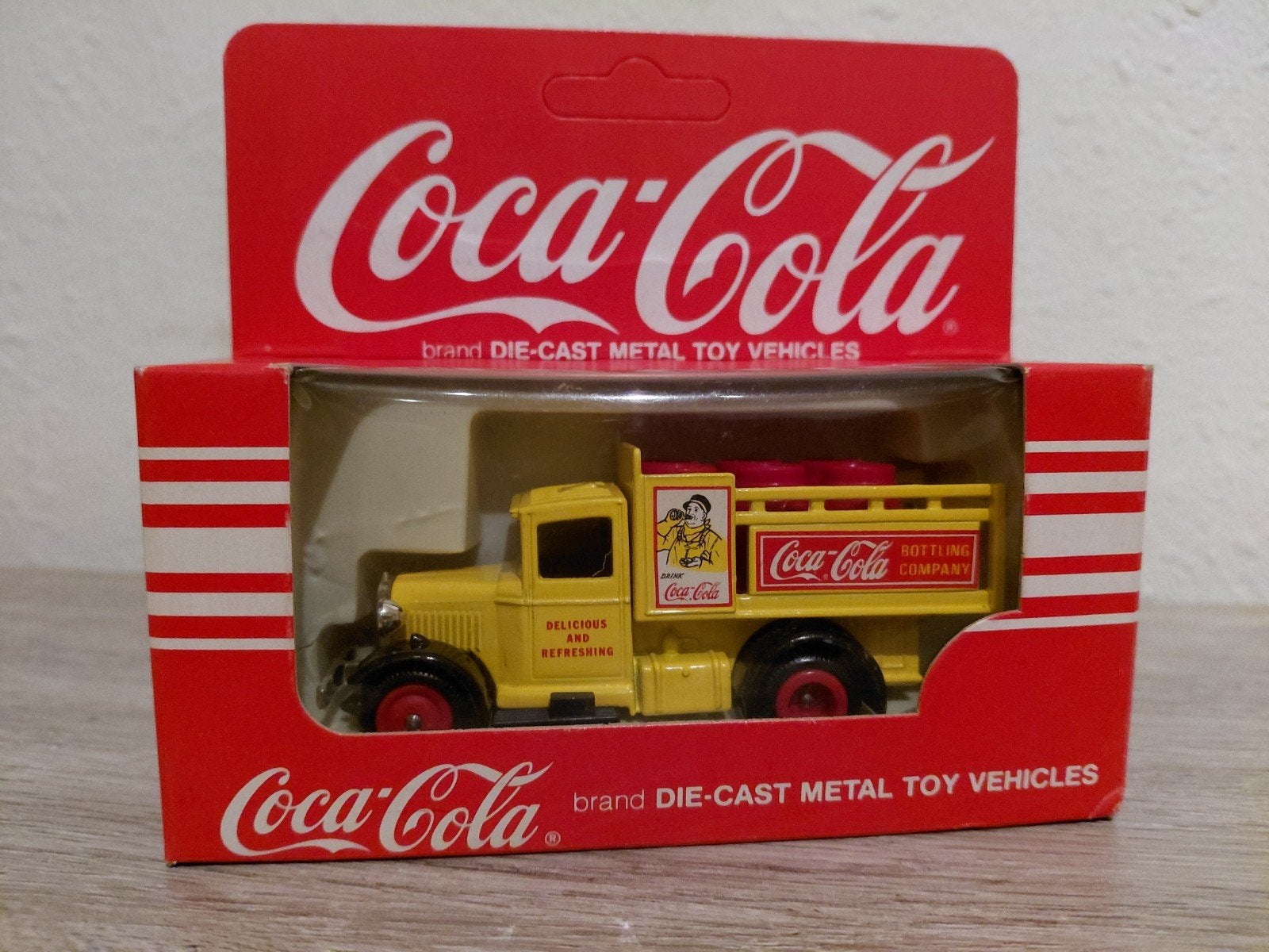 Coca-Cola Truck, Overige merken, Verzenden, 1:32 tot 1:50, Nieuw