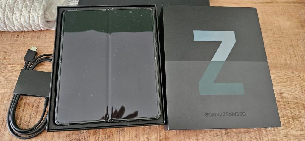 Samsung Fold 3 256 GB Phantom green, Telecommunicatie, Mobiele telefoons | Samsung, Overige kleuren, Ophalen of Verzenden, Zo goed als nieuw