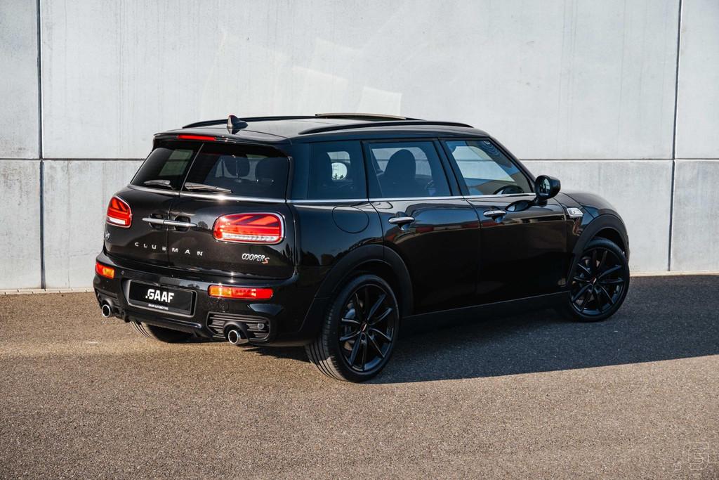 MINI Clubman Cooper S JCW Trim| Automaat | Pano Dak | HUD |, Auto's, Mini, 1998 cc, Gebruikt, Zwart, Origineel Nederlands