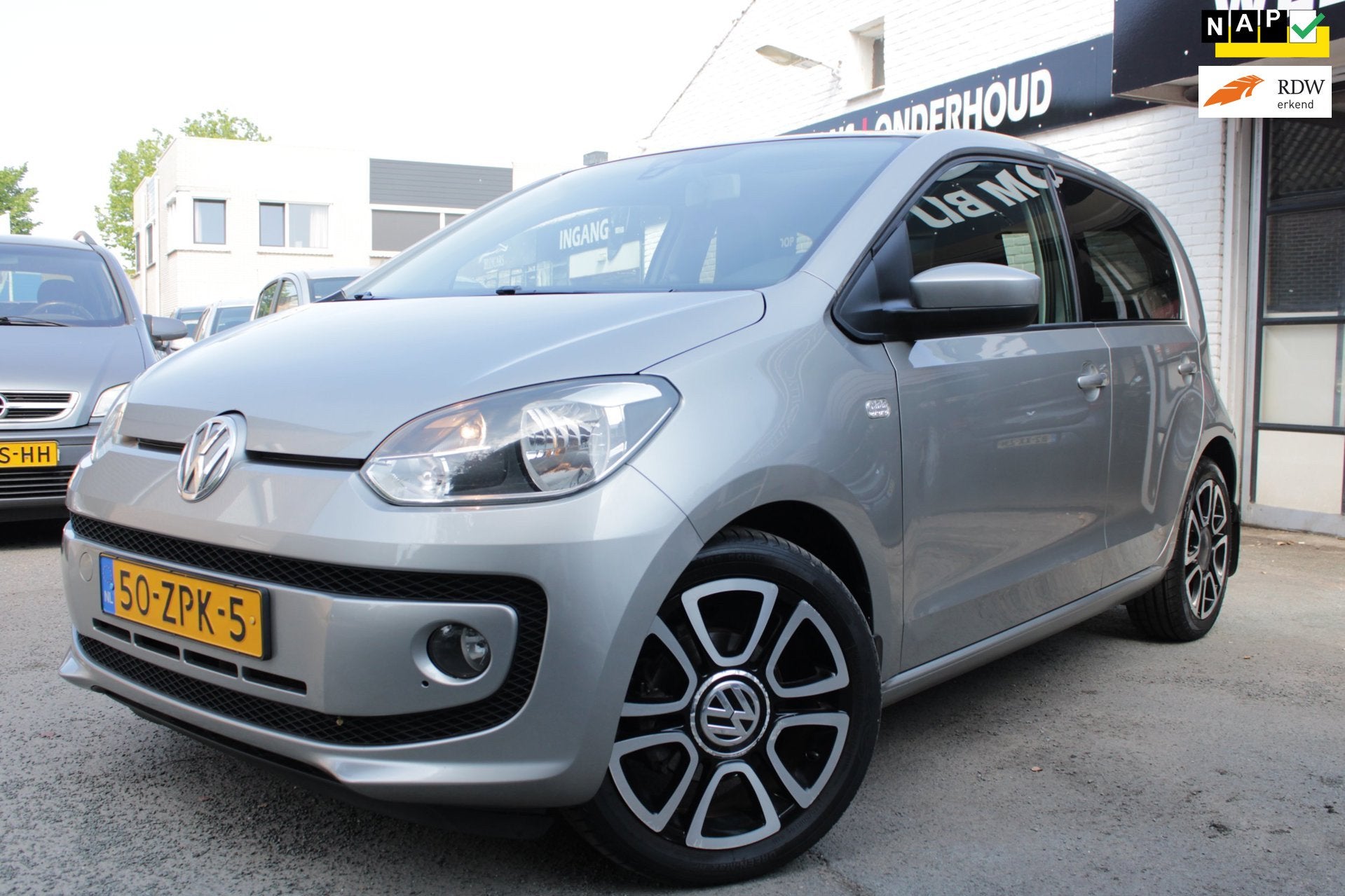 Volkswagen up!