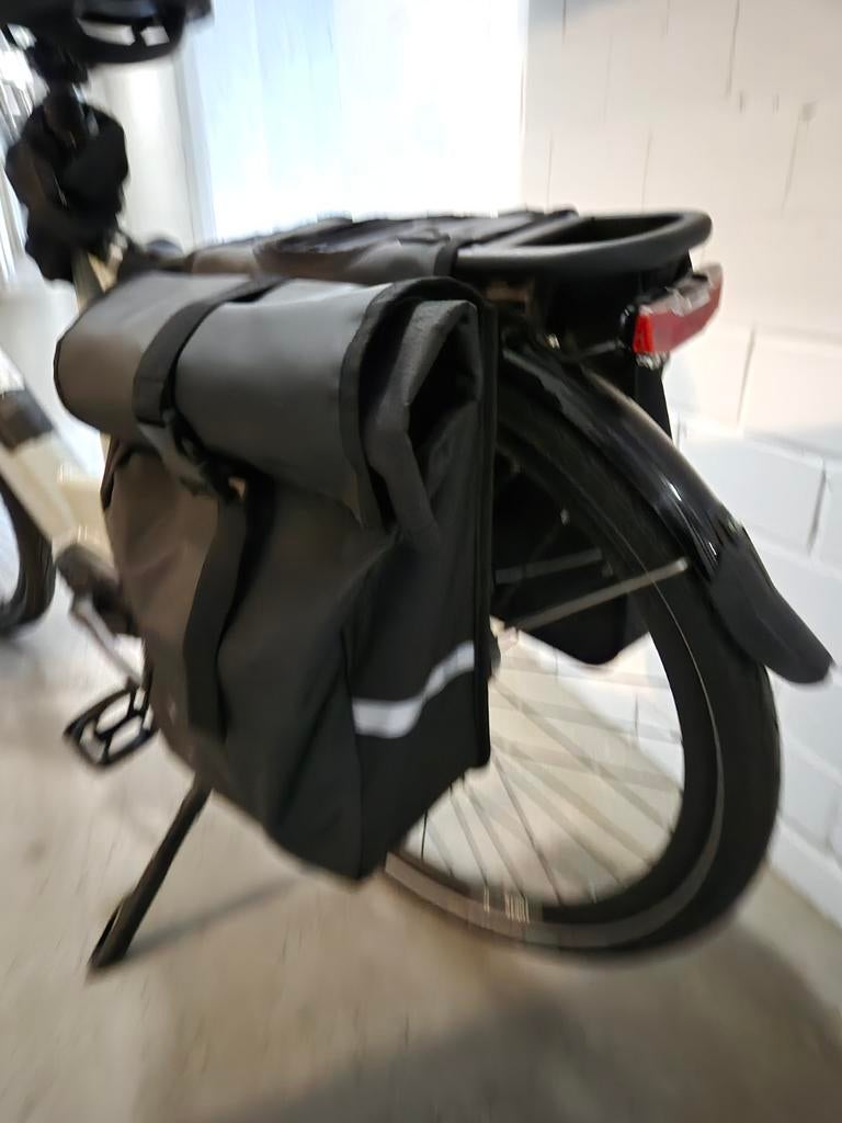 Forza dubbele fietstassen., Ophalen, Zo goed als nieuw