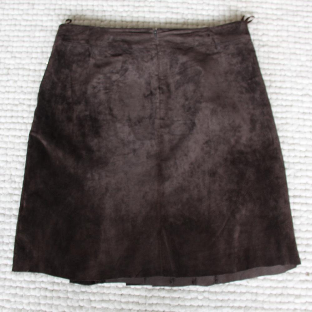 Suede Bien Blue Rok (L) € 30,-, Kleding | Dames, Rokken, Bruin, Bien Blue, Maat 42/44 (L), Ophalen of Verzenden
