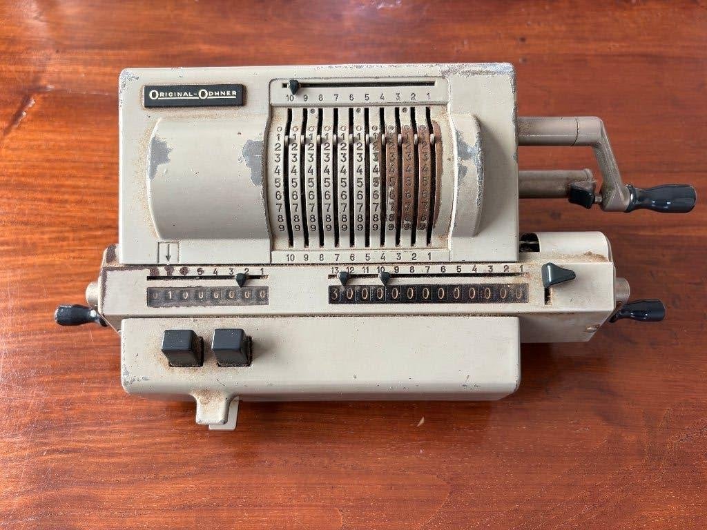 ORIGINAL-ODHNER Rekenmachine. Made in Sweden., Antiek en Kunst, Ophalen of Verzenden
