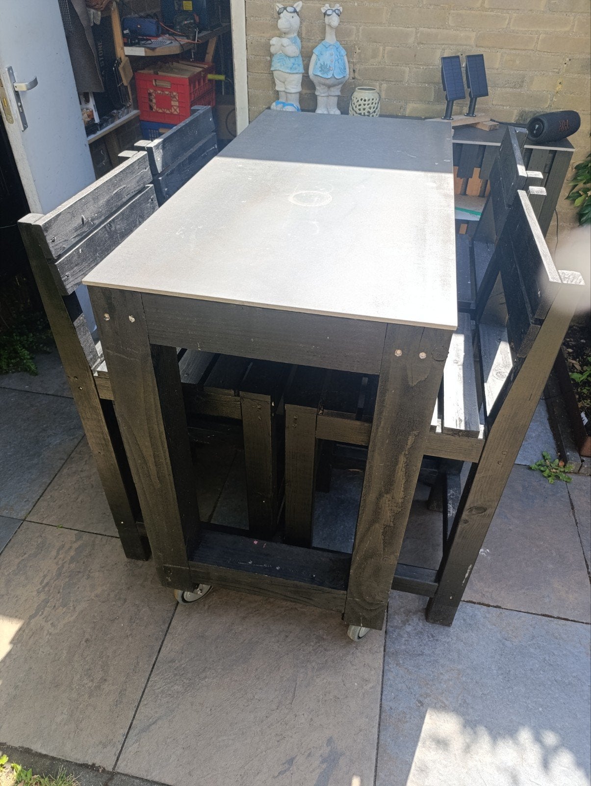 Zwarte houten bartafel met 4 krukken, Ophalen, Gebruikt, Rechthoekig, Hout