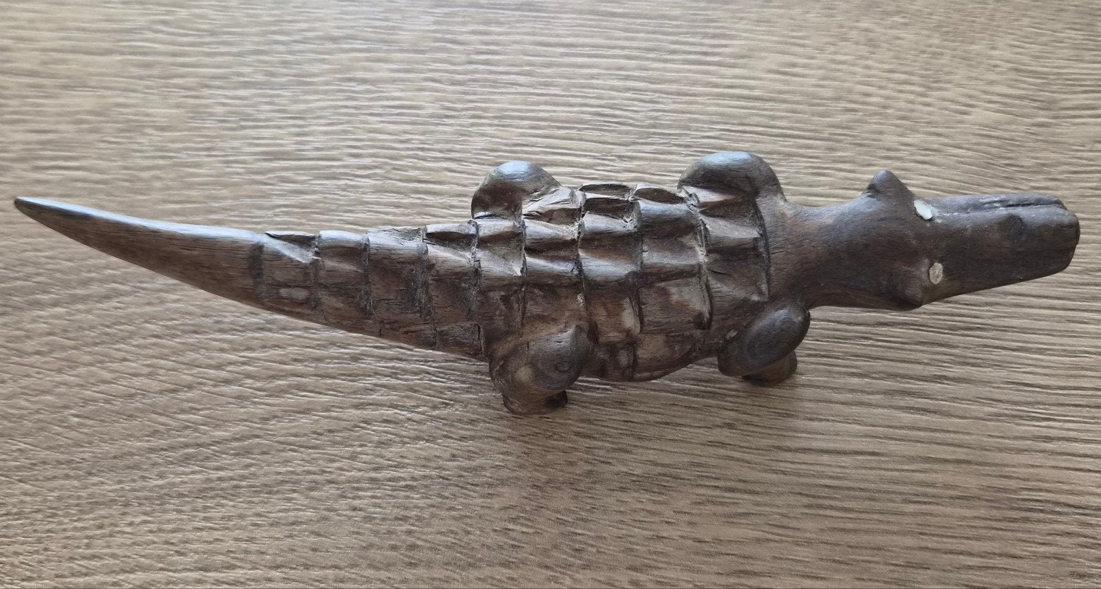 Handgesneden houten krokodil, Overige onderwerpen, Houtsnijwerk, Minder dan 20 cm, Ophalen of Verzenden