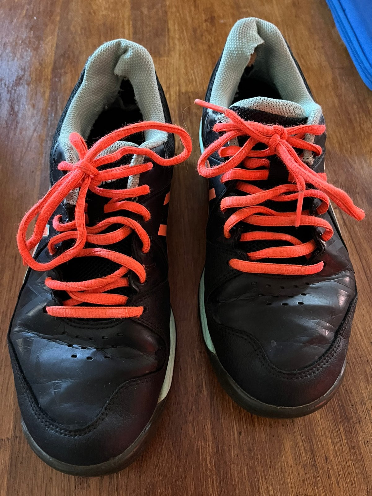 Asics korfbal/ hockey schoenen maat 38, Ophalen of Verzenden, Gebruikt, Schoenen