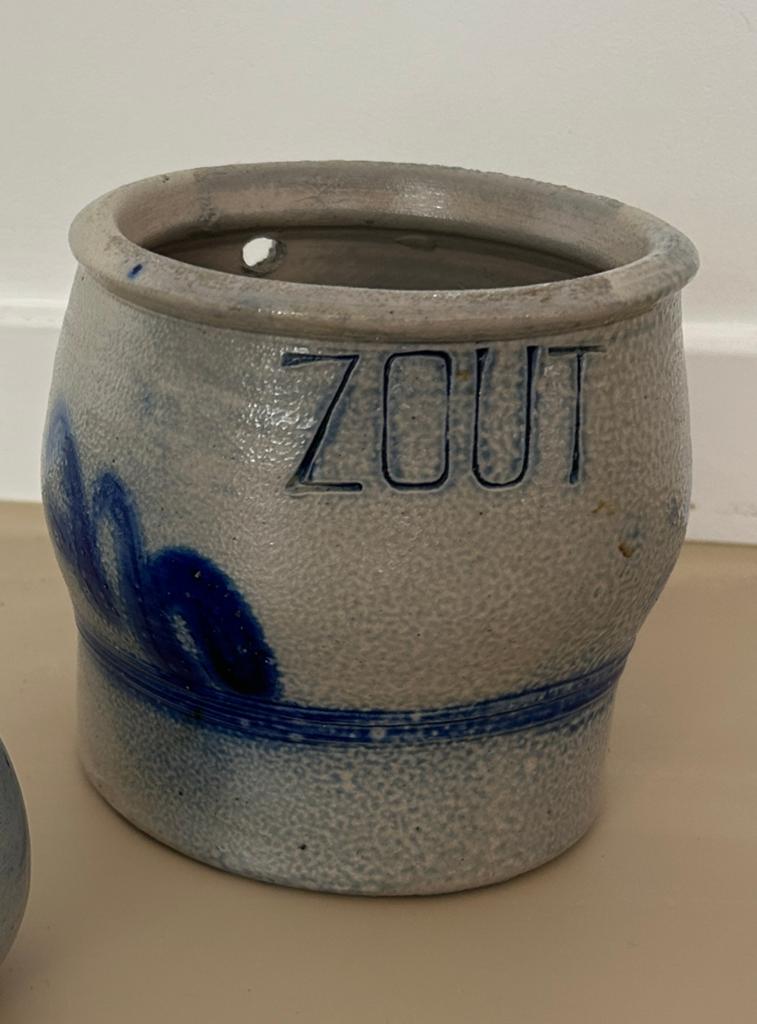 Keulse zoutpot, Antiek en Kunst, Antiek | Keramiek en Aardewerk, Ophalen of Verzenden