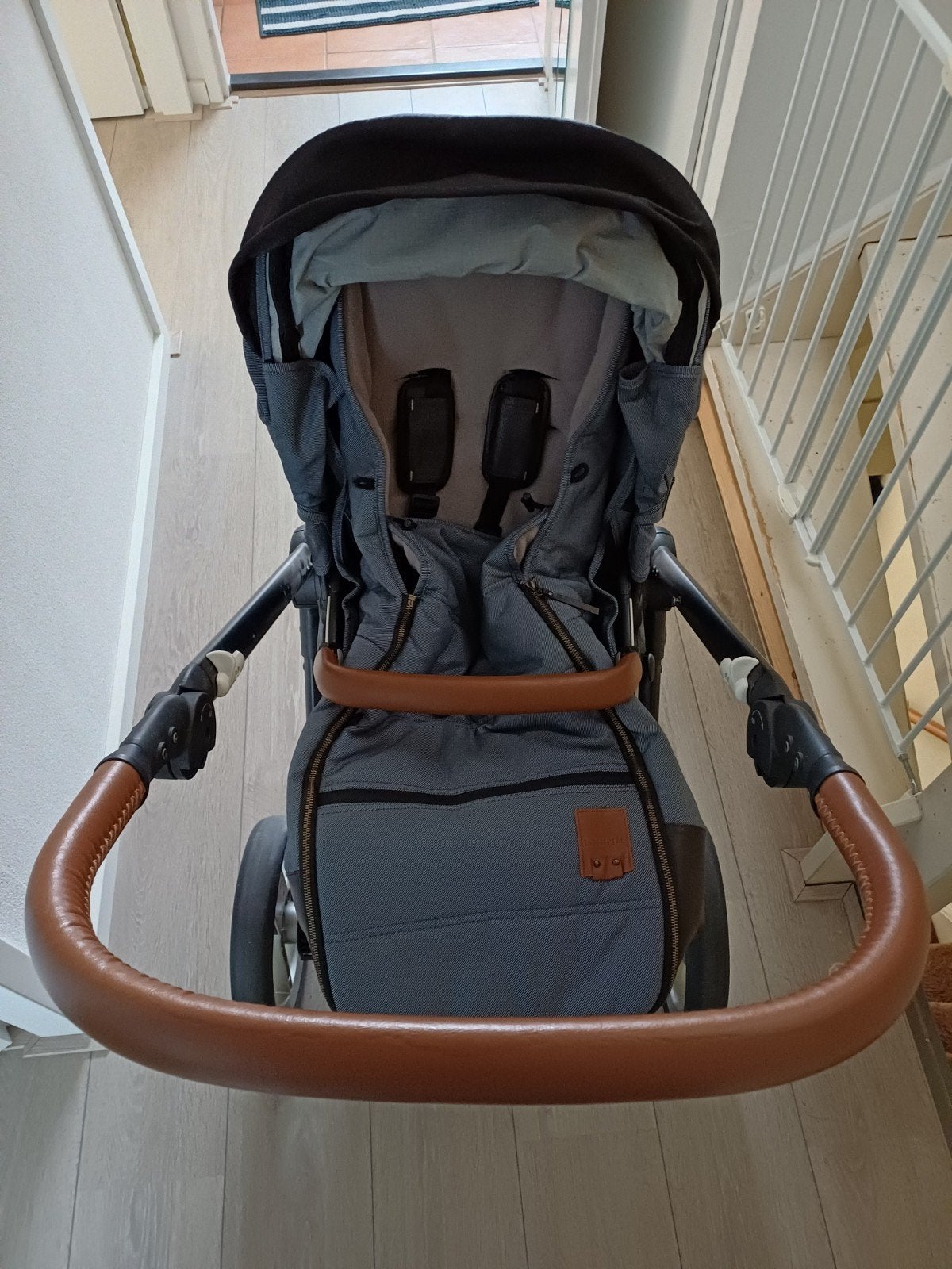 Mutsy Evo kinderwagen met Maxi-Cosi Pebble autostoel, Ophalen, Gebruikt, Combiwagen, Met autostoeltje