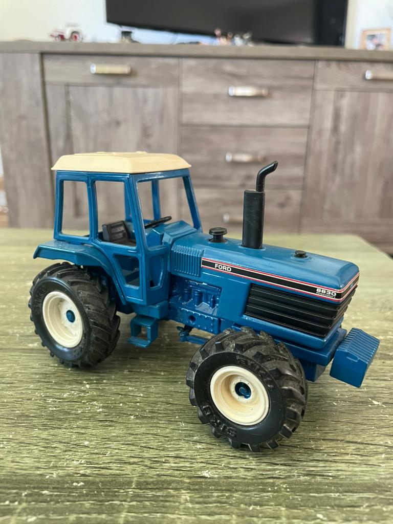 Siku Ford 8830, Ophalen of Verzenden, Zo goed als nieuw