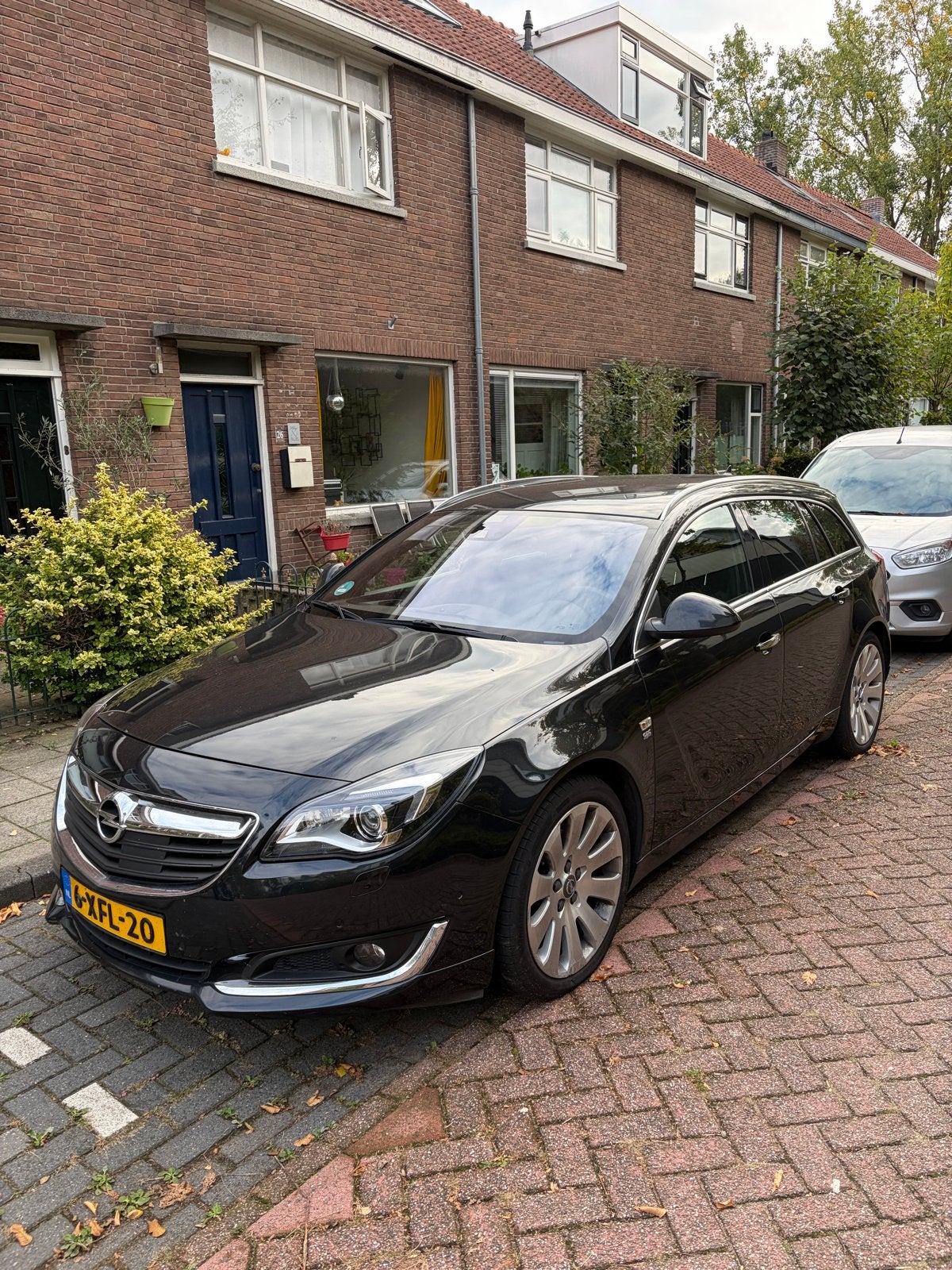 Opel Insignia 1.6 Turbo 125KW Sports Tourer 2014 Zwart, Voorwielaandrijving, 4 cilinders, Zwart, Stationwagon