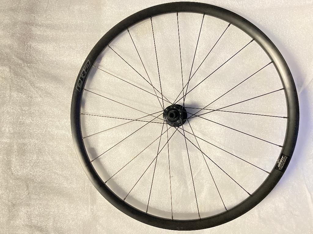 Wielset Giant P-R2 disc (race/gravel),achterwiellager defect, Wiel, Gebruikt, Aluminium, Racefiets