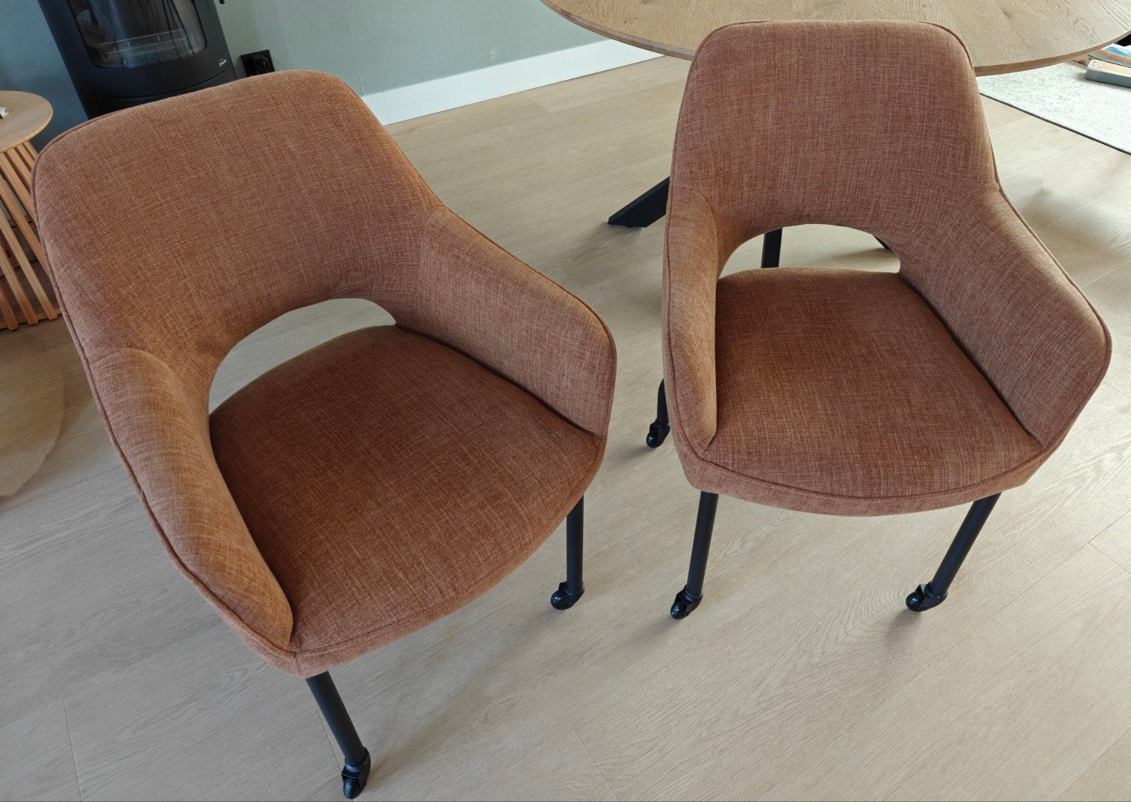 Twee zo goed als nieuwe bureau- of eetkamerstoelen, Twee, Overige kleuren, Ophalen of Verzenden, Zo goed als nieuw