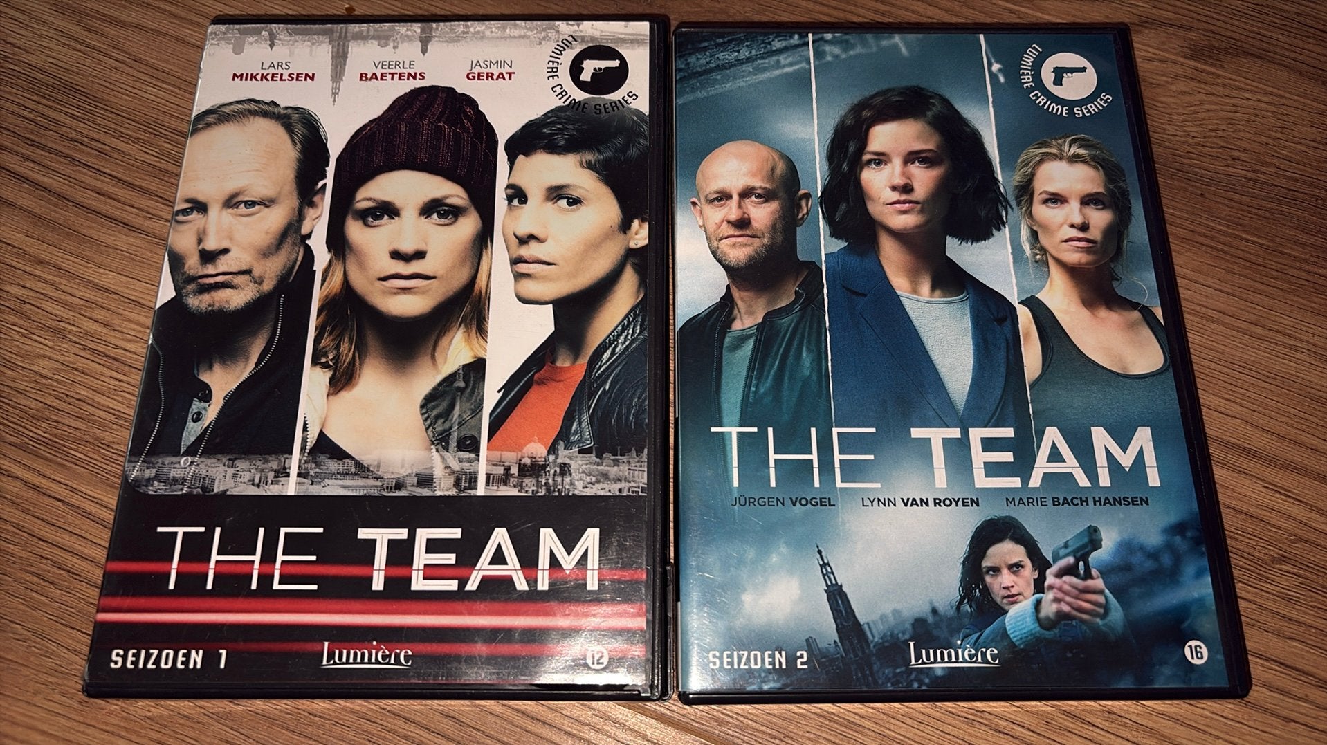 The Team seizoen 1 en 2 met Lars Mikkelsen en Veerle Baetens, Vanaf 12 jaar, Ophalen of Verzenden, Zo goed als nieuw, Actie en Avontuur