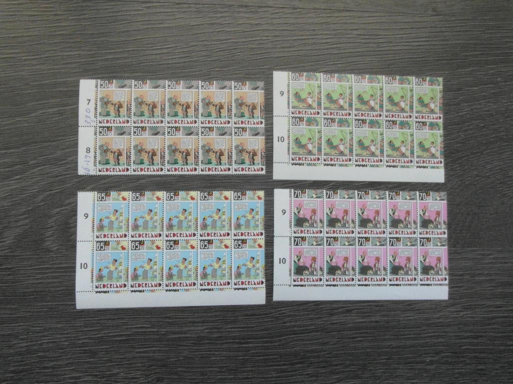 1316-1319 Kinderzegels  blokken van 10 zegels 1984 Postfris, Ophalen of Verzenden, Na 1940, Postfris