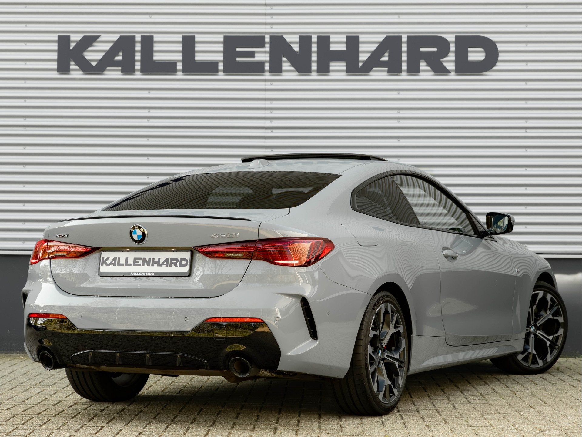 BMW 4 Serie Coupé 430i xDrive - M-Sport Pro - Schuif-/Kante, Auto's, 4 stoelen, Bedrijf, Vierwielaandrijving, Zilver of Grijs
