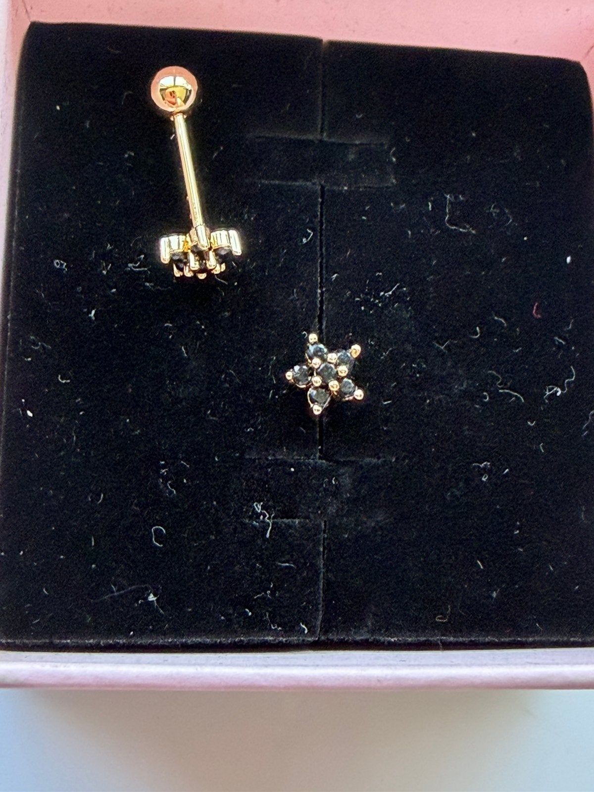 Piercings, Verzenden, Zo goed als nieuw, Overige materialen, Oor- of Traguspiercing