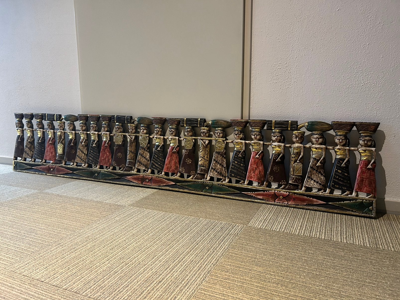 Houtsnijwerk. Wandpaneel., Antiek en Kunst, Kunst | Niet-Westerse kunst, Indonesië, Meerkleurig, Houtsnijwerk, Ophalen