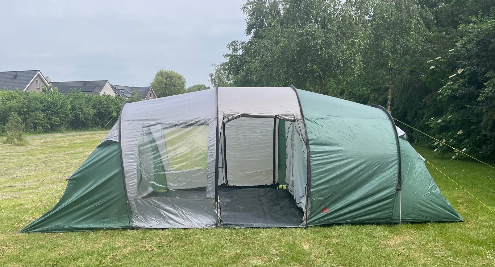 Ruime Fun Camp tunneltent voor 4 personen, Caravans en Kamperen, Ophalen, Gebruikt, Tot en met 6