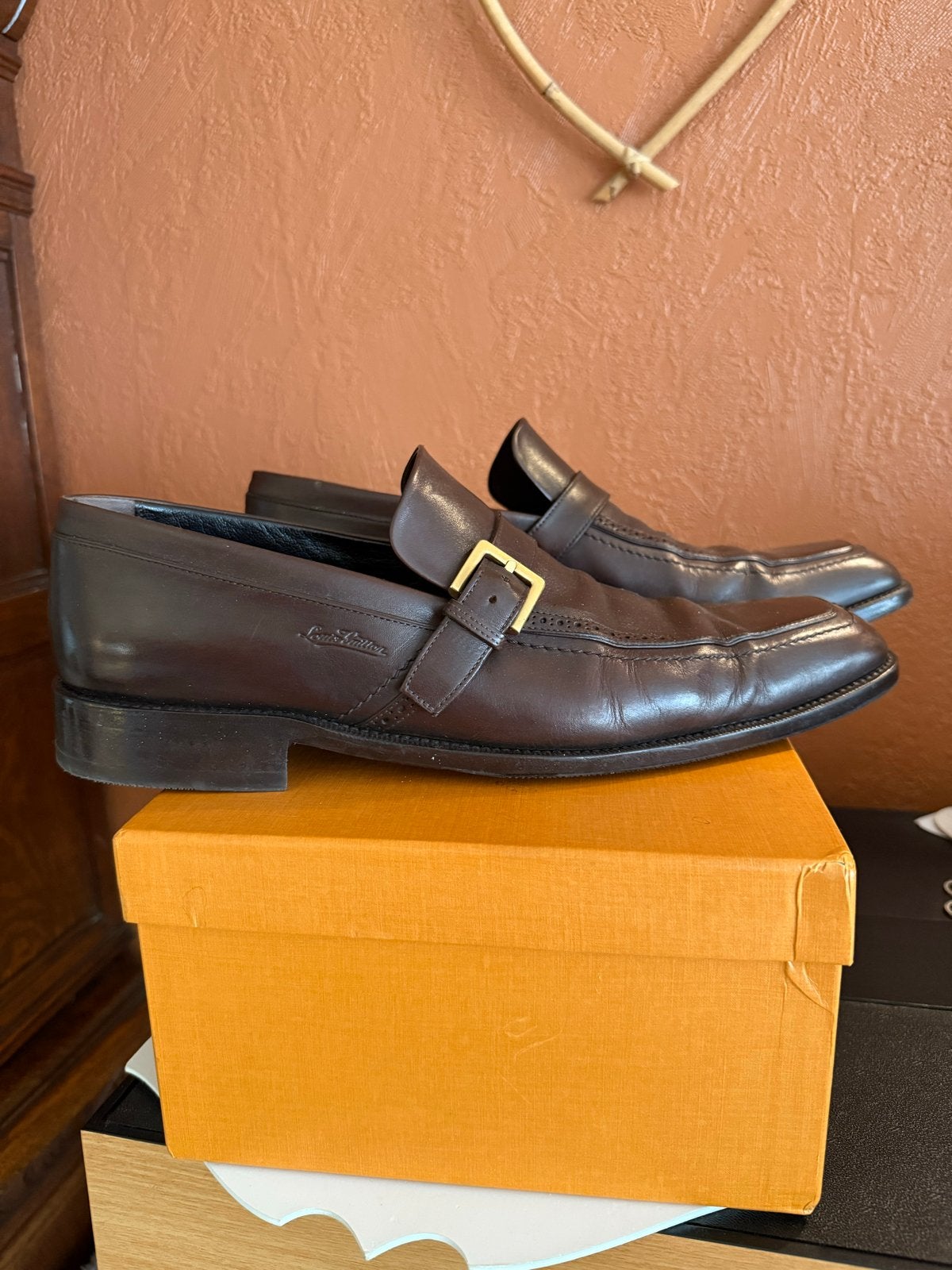Louis Vuitton Loafers - Bruin Leer met Gesp 45, Ophalen of Verzenden, Gedragen, Bruin, Loafers