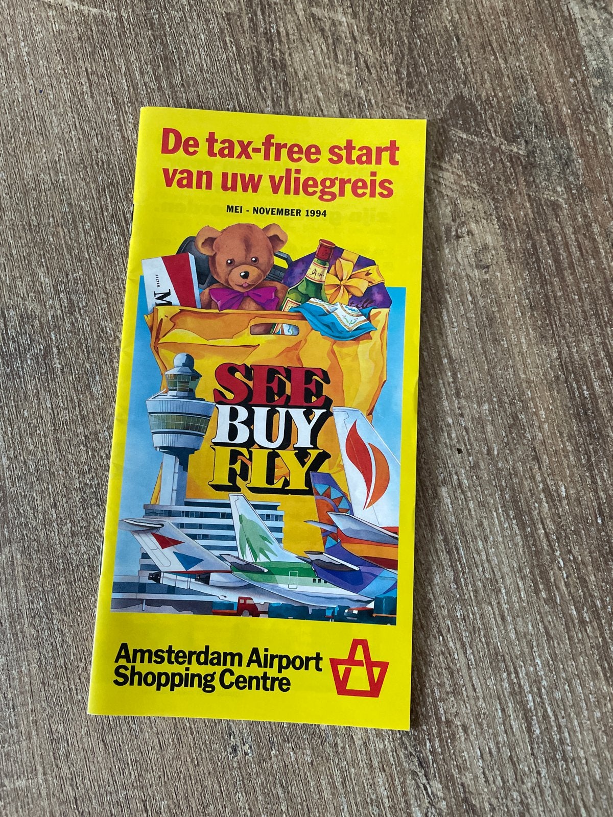 Amsterdam Airport Shopping Centre Tax-Free Gids Mei 1994, Ophalen of Verzenden, Gebruikt, Gebruiksvoorwerp