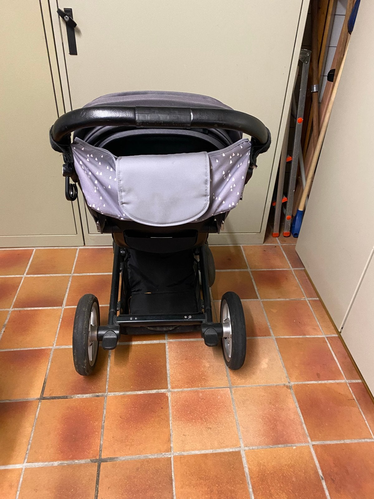 Mutsy Igo Kinderwagen - Grijs, Kinderwagen, Gebruikt, Verzenden, Verstelbare duwstang